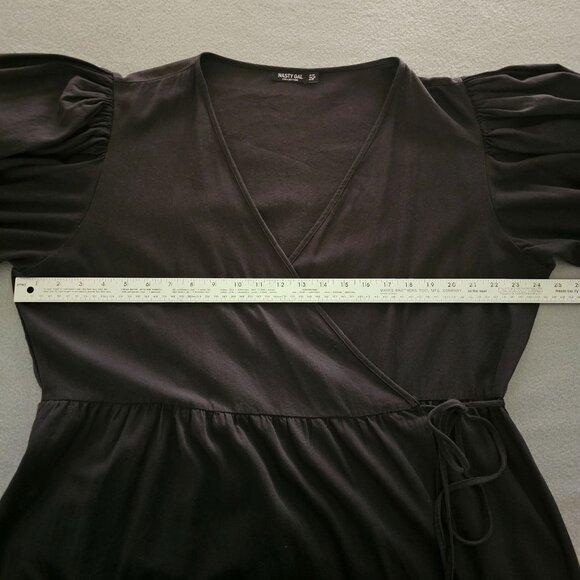 Nasty Gal Maxi Wrap Dress Black Puff Sleeve Tiered Size 18 Boho Milkmaid Grunge - Picture 11 of 11